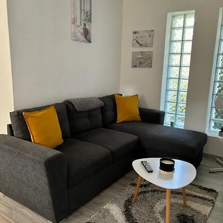 Gólyafészek Apartamento Szécsény