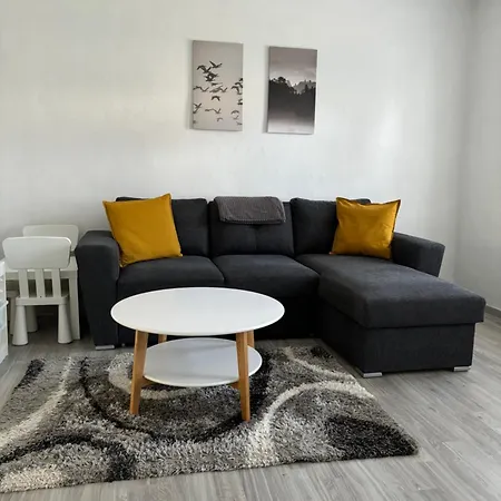 Apartament Golyafeszek Vendeghaz Szécsény